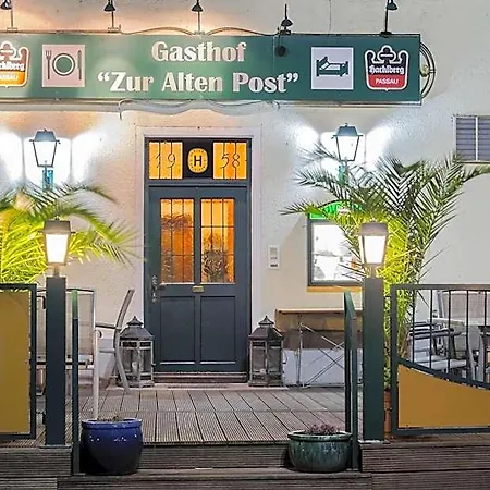 Zur Alten Post-pension 旅馆 *